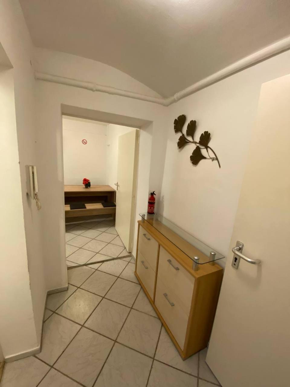 Zentrales Apartment: Kreuzberg, Berlijn Buitenkant foto